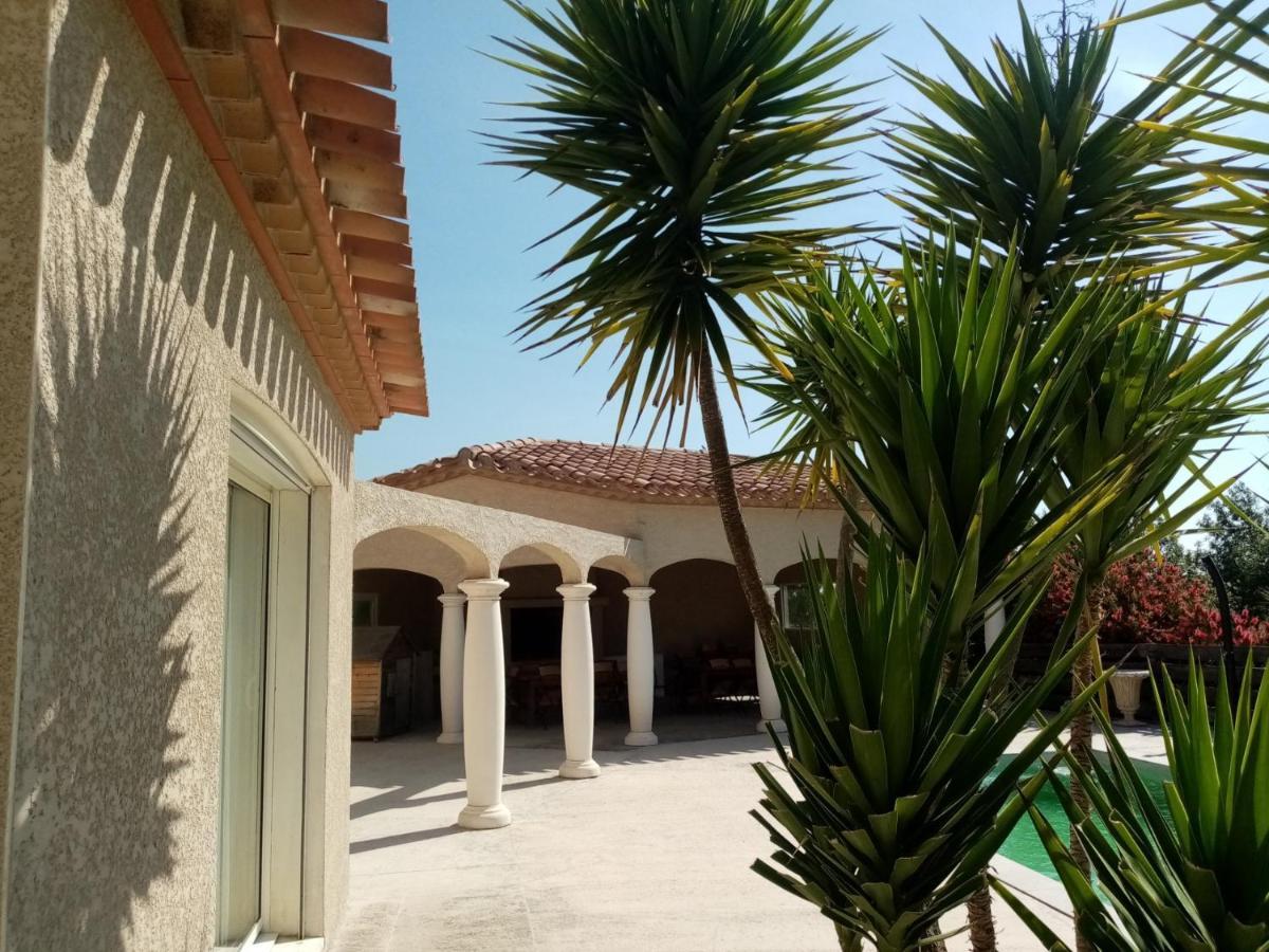 Bienvenue A L Hacienda Villa Magalas Bagian luar foto